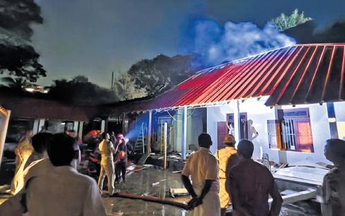 കന്റോൺമെന്റ് ഹൗസിലെ തീപിടിത്തം: 20 ലക്ഷത്തിലേറെ രൂപയുടെ നാശനഷ്ടമെന്ന് പ്രാഥമിക നിഗമനം