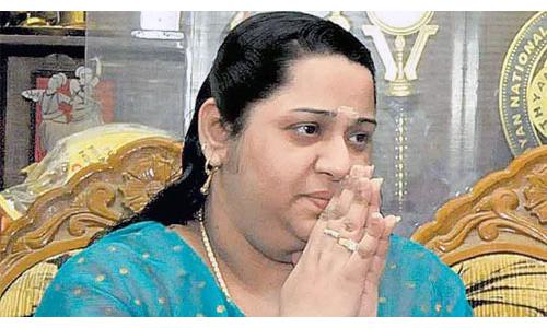 മണിയുടെ മരണം: സിബിഐ അന്വേഷണം ആവശ്യപ്പെട്ട് ഹർജി മണിയുടെ മരണം: സിബിഐ അന്വേഷണം ആവശ്യപ്പെട്ട് ഹർജി