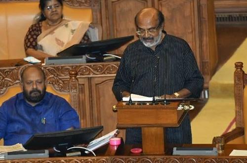 തൊഴിലാളികൾക്ക് ആശ്വാസമായി ബജറ്റ് തൊഴിലാളികൾക്ക് ആശ്വാസമായി ബജറ്റ്