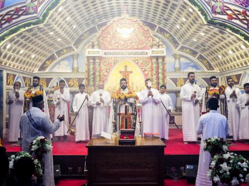 ബഹ്റൈൻ സെന്റ് പീറ്റേഴ്സ് യാക്കോബായ സുറിയാനി പള്ളിയിൽ ഇടവക പെരുന്നാൾ ആഘോഷിച്ചു ബഹ്റൈൻ സെന്റ് പീറ്റേഴ്സ് യാക്കോബായ സുറിയാനി പള്ളിയിൽ ഇടവക പെരുന്നാൾ ആഘോഷിച്ചു