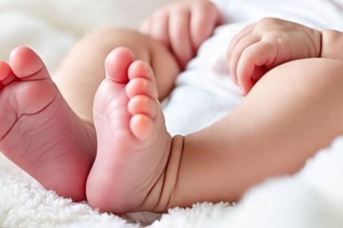 പിഞ്ചുകുഞ്ഞിന് ഓവർ ഡോസ് മരുന്ന് നൽകിയ സംഭവം: ഡോക്ടറെ അറസ്റ്റ് ചെയ്യാത്തതിൽ പ്രതിഷേധം ശക്തം