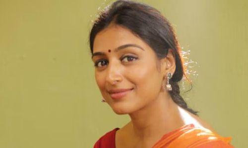 സിനിമയിൽ പുരുഷ മേധാവിത്തം, ഷൂട്ടിങ്ങിനിടെ സംവിധായകൻ എല്ലാവരുടെയും മുന്നിൽവച്ച് അടിച്ചു ; നടി പത്മപ്രിയ സിനിമയിൽ പുരുഷ മേധാവിത്തം, ഷൂട്ടിങ്ങിനിടെ സംവിധായകൻ എല്ലാവരുടെയും മുന്നിൽവച്ച് അടിച്ചു ; നടി പത്മപ്രിയ