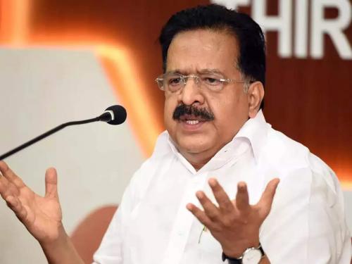 കേരളത്തിലെ കോൺഗ്രസിന് വേണ്ടത് പരിപൂർണ ഐക്യമാണെന്ന രമേശ് ചെന്നിത്തല കേരളത്തിലെ കോൺഗ്രസിന് വേണ്ടത് പരിപൂർണ ഐക്യമാണെന്ന രമേശ് ചെന്നിത്തല