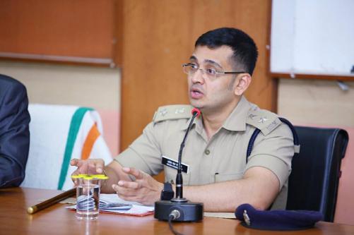 കൊവിഡ് സന്പർക്കഭീതി: കണ്ണൂർ നഗരം പൂർണമായും അടയ്ക്കും    