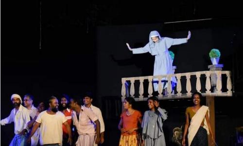 ‘കക്കുകളി’ നാടകത്തിനെതിരെ പ്രതിഷേധം കനക്കുന്നു ‘കക്കുകളി’ നാടകത്തിനെതിരെ പ്രതിഷേധം കനക്കുന്നു