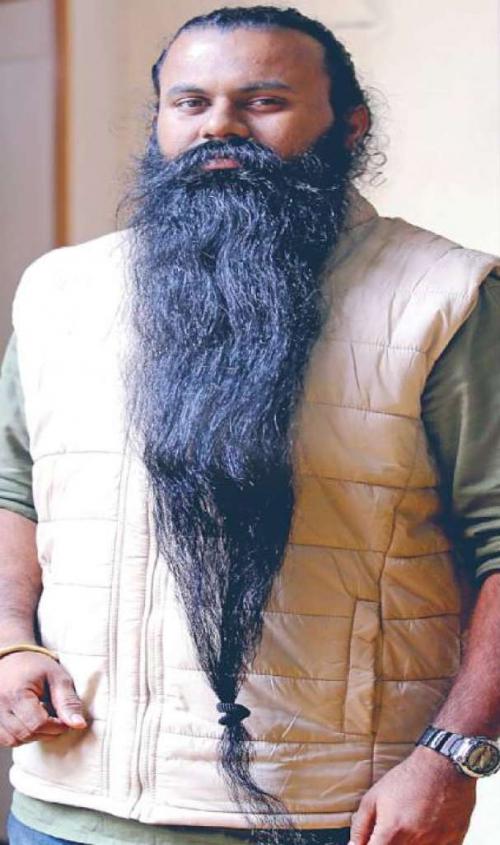 ഇന്ത്യയിലെ താടിക്കാരിൽ ഒന്നാമനായി മലയാളി