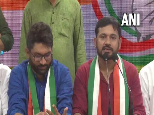 കനയ്യകുമാറും ജിഗ്നേഷ് മേവാനിയും കോൺഗ്രസിൽ ചേർന്നു കനയ്യകുമാറും ജിഗ്നേഷ് മേവാനിയും കോൺഗ്രസിൽ ചേർന്നു
