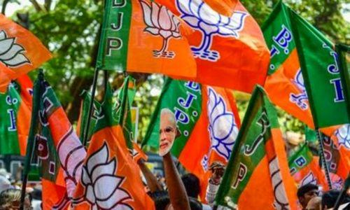 അഞ്ച് വര്ഷ കാലാവധി പൂര്ത്തിയാക്കിയ ജില്ലാ അധ്യക്ഷന്മാരെ വെട്ടി ബിജെപി കേന്ദ്ര നേതൃത്വം അഞ്ച് വര്ഷ കാലാവധി പൂര്ത്തിയാക്കിയ ജില്ലാ അധ്യക്ഷന്മാരെ വെട്ടി ബിജെപി കേന്ദ്ര നേതൃത്വം