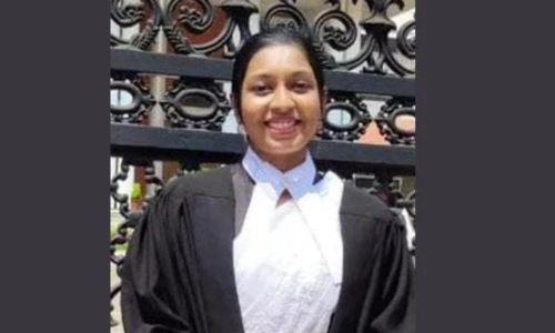 കെഎസ്ആർടിസി ബസ്സിടിച്ച് അഭിഭാഷക മരിച്ചു കെഎസ്ആർടിസി ബസ്സിടിച്ച് അഭിഭാഷക മരിച്ചു