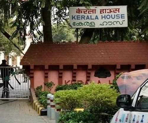 ഡൽഹിയിൽ കുടുങ്ങിയ മലയാളി നഴ്സുമാരെ നാട്ടിലെത്തിക്കാൻ ഇടപെട്ട് കേരളഹൗസ്
