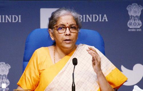 ആരോഗ്യ മേഖലയ്ക്ക് 50000 കോടി; പുതിയ കൊവിഡ് പാക്കേജുമായി കേന്ദ്രം