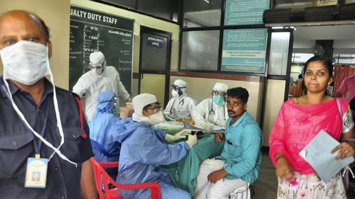 യുഎഇയിൽ കോവിഡ് രോഗം മാറിയവരുടെ എണ്ണം 1000 കവിഞ്ഞു യുഎഇയിൽ കോവിഡ് രോഗം മാറിയവരുടെ എണ്ണം 1000 കവിഞ്ഞു