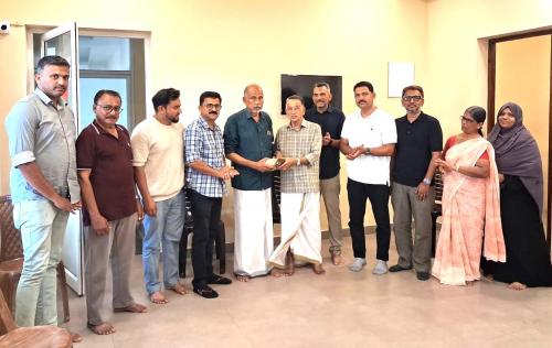തണൽ ഡയാലിസിസ് സെന്ററിന് സഹായവുമായി ബഹ്‌റൈനിലെ 'ഗോൾഡൻ ഹാൻഡ്‌സ്'