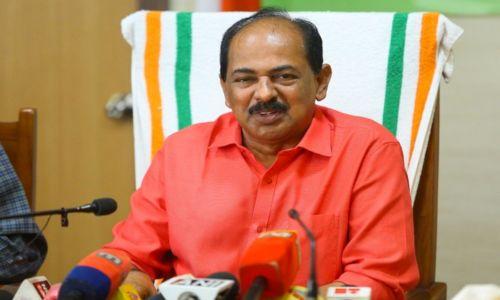 റേഷന് മസ്റ്ററിംഗ് നിർത്തിവച്ചു,സാങ്കേതികതകരാർ പൂർണ്ണമായും പരിഹരിച്ച ശേഷം മാത്രം വീണ്ടും തുടങ്ങുമെന്ന് മന്ത്രി റേഷന് മസ്റ്ററിംഗ് നിർത്തിവച്ചു,സാങ്കേതികതകരാർ പൂർണ്ണമായും പരിഹരിച്ച ശേഷം മാത്രം വീണ്ടും തുടങ്ങുമെന്ന് മന്ത്രി
