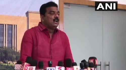 ഗുജറാത്ത് കോൺഗ്രസ് എംഎൽഎ അശ്വിൻ കോട്വാൾ രാജിവച്ചു; ബിജെപിയിൽ ചേരുമെന്ന് സൂചന ഗുജറാത്ത് കോൺഗ്രസ് എംഎൽഎ അശ്വിൻ കോട്വാൾ രാജിവച്ചു; ബിജെപിയിൽ ചേരുമെന്ന് സൂചന