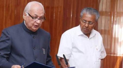 ഗവർ‍ണർ ആരിഫ് മുഹമ്മദ് ഖാന്റെ ക്രിസ്മസ് ക്ഷണം നിരസിച്ച് മുഖ്യമന്ത്രിയും മന്ത്രിമാരും