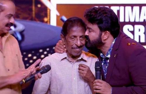 ശ്രീനിയുമായുള്ള നിമിഷങ്ങൾ പങ്കുവെച്ച് താരങ്ങൾ