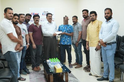 ദുരിതജീവിതത്തിന് ആശ്വാസമേകി വോയിസ് ഓഫ് ബഹ്റൈൻ ദുരിതജീവിതത്തിന് ആശ്വാസമേകി വോയിസ് ഓഫ് ബഹ്റൈൻ