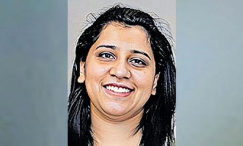 കുവൈത്തിൽ മലയാളി യുവതി വാഹനാപകടത്തിൽ മരിച്ചു കുവൈത്തിൽ മലയാളി യുവതി വാഹനാപകടത്തിൽ മരിച്ചു