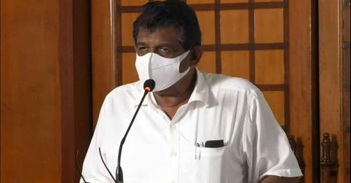 ഇന്ധന വില വർധന: കെഎസ്ആർടിസിയിൽ ഒരു വിഭാഗം ജീവനക്കാരെ ഒഴിവാക്കേണ്ടി വരുമെന്ന് മന്ത്രി ഇന്ധന വില വർധന: കെഎസ്ആർടിസിയിൽ ഒരു വിഭാഗം ജീവനക്കാരെ ഒഴിവാക്കേണ്ടി വരുമെന്ന് മന്ത്രി