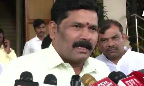 “മോദി..മോദി..എന്ന് മുദ്രാവാക്യം വിളിക്കുന്ന വിദ്യാർത്ഥികളുടെ മുഖത്തടിക്കണം; കർണാടക മന്ത്രി