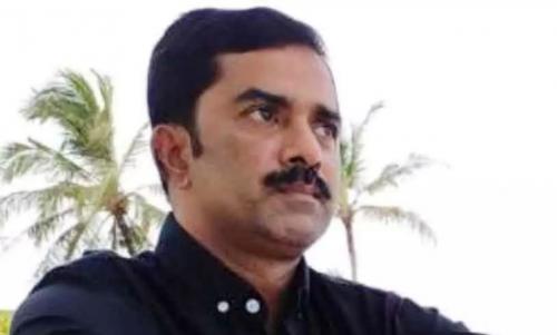 തേങ്ങ തലയിൽ വീണ് പ്രവാസിയ്ക്ക് ദാരുണാന്ത്യം തേങ്ങ തലയിൽ വീണ് പ്രവാസിയ്ക്ക് ദാരുണാന്ത്യം