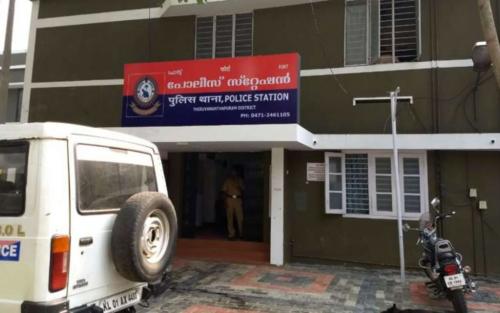 വൻ മോഷണം; ശ്രീവരാഹത്ത് വീട്ടിൽ സൂക്ഷിച്ചിരുന്ന 100 പവൻ കവർന്നു
