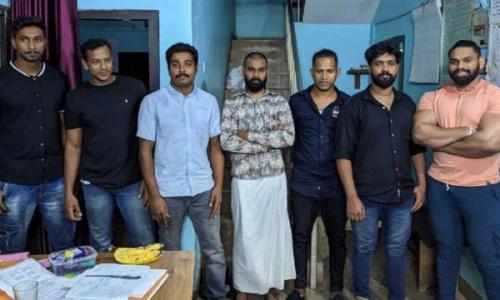 കരിപ്പൂരിൽ നാല് കോടിരൂപയുടെ സ്വർണം പിടികൂടി കരിപ്പൂരിൽ നാല് കോടിരൂപയുടെ സ്വർണം പിടികൂടി