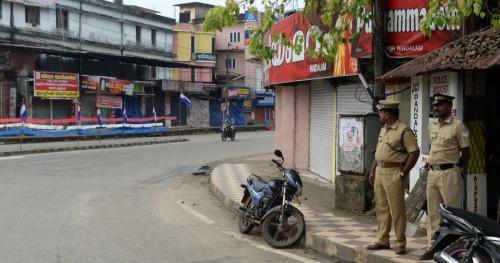 അടുത്തമാസം ഒൻപതു മുതൽ എല്ലാ കടകളും തുറക്കുമെന്ന് വ്യാപാരി വ്യവസായി ഏകോപനസമിതി അടുത്തമാസം ഒൻപതു മുതൽ എല്ലാ കടകളും തുറക്കുമെന്ന് വ്യാപാരി വ്യവസായി ഏകോപനസമിതി