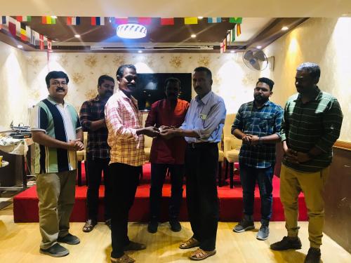 'വോയ്സ് ഓഫ് ആലപ്പി - സൽമാബാദ് ഏരിയ' മെമ്പർഷിപ്പ് ക്യാമ്പയിൻ ഉദ്ഘാടനം നടന്നു 'വോയ്സ് ഓഫ് ആലപ്പി - സൽമാബാദ് ഏരിയ' മെമ്പർഷിപ്പ് ക്യാമ്പയിൻ ഉദ്ഘാടനം നടന്നു