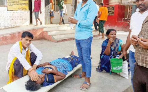 ഉത്തർപ്രദേശിൽ കൊടുംചൂട് ; 54 മരണം, അസമിലും രാജസ്ഥാനിലും വെള്ളപ്പൊക്കം ഉത്തർപ്രദേശിൽ കൊടുംചൂട് ; 54 മരണം, അസമിലും രാജസ്ഥാനിലും വെള്ളപ്പൊക്കം
