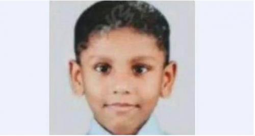 വിറകുപുരയുടെ ഭിത്തി ഇടിഞ്ഞു വീണ് എട്ട് വയസ്സുകാരൻ മരിച്ചു വിറകുപുരയുടെ ഭിത്തി ഇടിഞ്ഞു വീണ് എട്ട് വയസ്സുകാരൻ മരിച്ചു