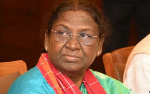 സ്പീക്കറുടെ ഗണപതി പരാമർശം; സർക്കാരിനോട് വിശദീകരണം തേടി രാഷ്ട്രപതി സ്പീക്കറുടെ ഗണപതി പരാമർശം; സർക്കാരിനോട് വിശദീകരണം തേടി രാഷ്ട്രപതി