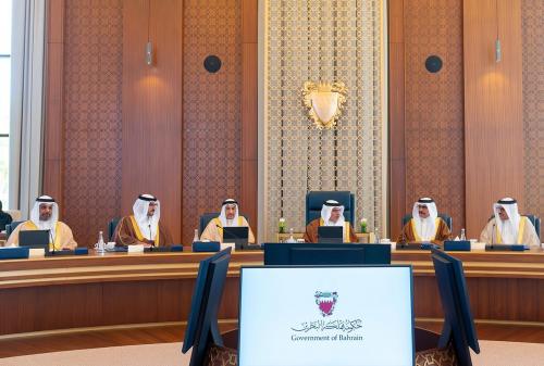 ബഹ്റൈൻ കിരീടാവകാശി നിയമനിർമ്മാണ സഭാ അധ്യക്ഷരുമായി കൂടിക്കാഴ്ച നടത്തി; തൊഴിലവസരങ്ങൾ ഉറപ്പാക്കാൻ കാബിനറ്റ് തീരുമാനം ബഹ്റൈൻ കിരീടാവകാശി നിയമനിർമ്മാണ സഭാ അധ്യക്ഷരുമായി കൂടിക്കാഴ്ച നടത്തി; തൊഴിലവസരങ്ങൾ ഉറപ്പാക്കാൻ കാബിനറ്റ് തീരുമാനം