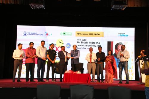 ബികെഎസ് പുസ്തകോത്സവത്തിൽ താരമായി ശശി തരൂർ ബികെഎസ് പുസ്തകോത്സവത്തിൽ താരമായി ശശി തരൂർ