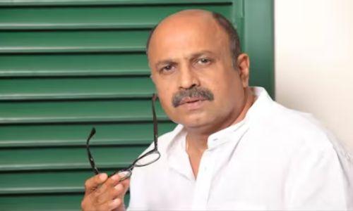 നടിയുടെ പരാതി ; നടന് സിദ്ദിഖിനെതിരെ കേസെടുത്തു നടിയുടെ പരാതി ; നടന് സിദ്ദിഖിനെതിരെ കേസെടുത്തു