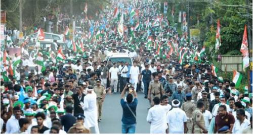 രാഹുൽഗാന്ധി നയിക്കുന്ന ഭാരത് ജോഡോ യാത്ര മലപ്പുറത്ത് രാഹുൽഗാന്ധി നയിക്കുന്ന ഭാരത് ജോഡോ യാത്ര മലപ്പുറത്ത്