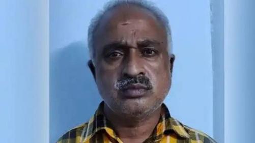 മലപ്പുറത്ത് അധ്യാപകൻ പോക്സോ കേസിൽ അറസ്റ്റിൽ മലപ്പുറത്ത് അധ്യാപകൻ പോക്സോ കേസിൽ അറസ്റ്റിൽ