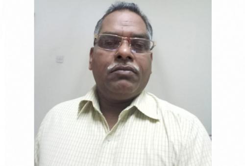 അജീ­ന്ദ്രന്റെ­ കു­ടുംബത്തിന് ഗു­രു­കൃ­പ കൂ­ട്ടാ­യ്മ മൂ­ന്ന് ലക്ഷം രൂ­പ നൽ­കി­