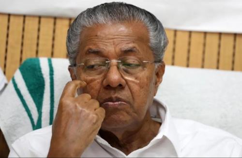 കണ്ണൂർ വിസിയുടെ പുനർനിയമനം; പിണറായി വിജയനെതിരെ വിജിലൻസ് കോടതിയിൽ പരാതി കണ്ണൂർ വിസിയുടെ പുനർനിയമനം; പിണറായി വിജയനെതിരെ വിജിലൻസ് കോടതിയിൽ പരാതി