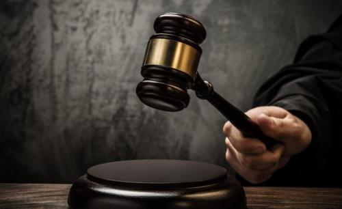 നിയമവിരുദ്ധ കാറോട്ട മത്സരം: രണ്ട് പേർക്ക് തടവും 1,000 ദീനാർ പിഴയും