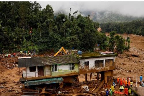 വയനാട് മുണ്ടക്കൈ പുനരധിവാസ പദ്ധതി നാളെ മുഖ്യമന്ത്രി പ്രഖ്യാപിക്കും വയനാട് മുണ്ടക്കൈ പുനരധിവാസ പദ്ധതി നാളെ മുഖ്യമന്ത്രി പ്രഖ്യാപിക്കും