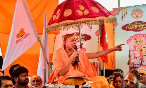 സ്നാനം നടത്താതെ സ്വാമി അവിമുക്തേശ്വരാനന്ദ് മടങ്ങി; യു.പിയിൽ രാഷ്ട്രീയ പോര്